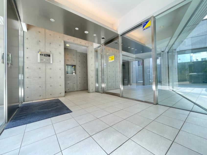 エントランス部分 カスタリア菊川