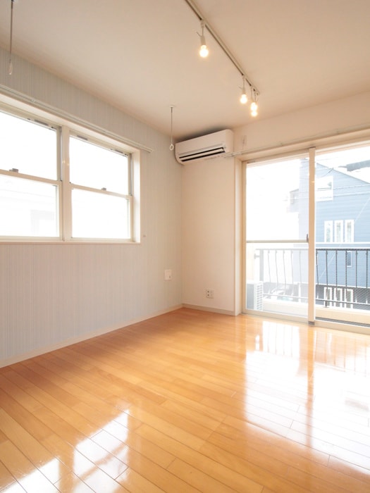 居室 メルローズプレイス下北沢