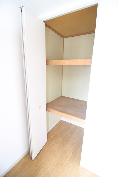 収納 ハイツコスモ弐番館