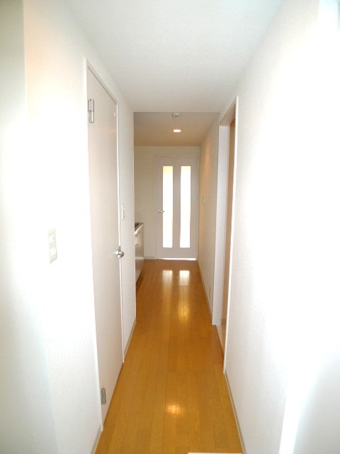 玄関 ラフィ－ネ