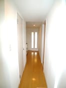 玄関 ラフィ－ネ