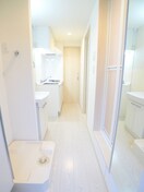 廊下 ミハス南行徳ノルテ