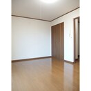 居室 アム－ルＷ