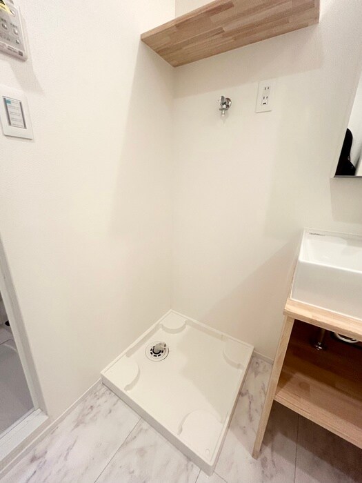 洗濯機置場 ルミドゥース目黒