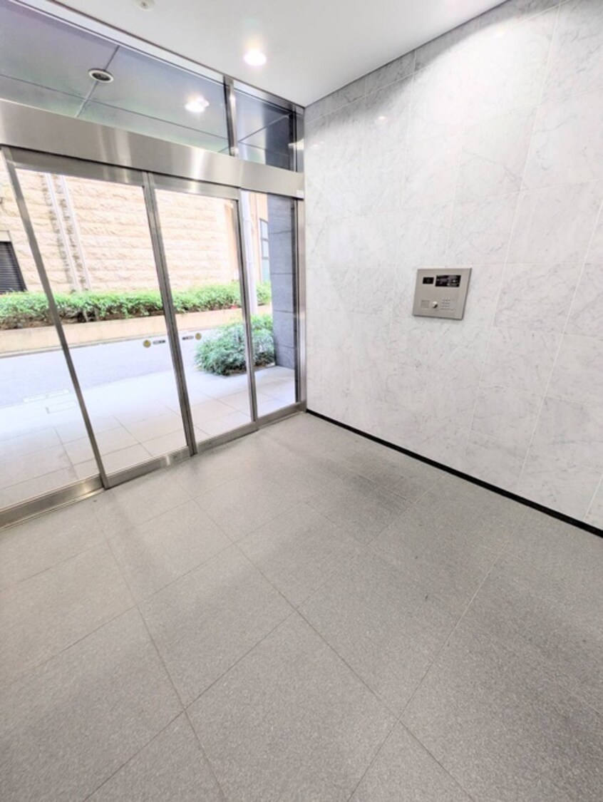 エントランス部分 エポノ－ク市ヶ谷