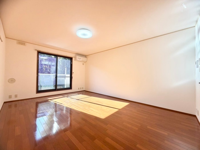 居室 サクラガーデン