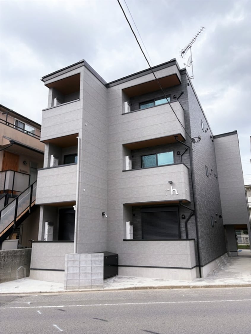 エントランス部分 Lani maison 仙波町