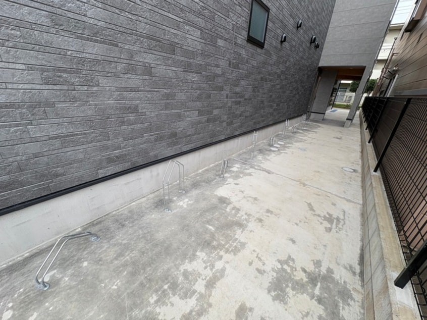 駐輪場 Lani maison 仙波町