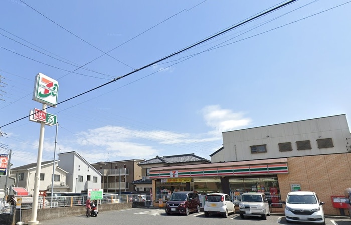 セブン-イレブン 川越仙波町２丁目店(コンビニ)まで110m Lani maison 仙波町