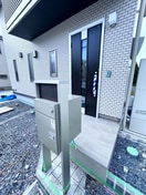 エントランス部分 草加市金明町戸建