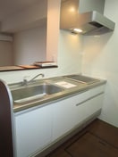 キッチン コンフォ－ル瑞江Ⅲ