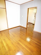 居室 ロ－ズハイツ