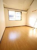 居室 サンパレスオノ