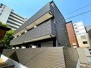 クアトロ本千葉の外観