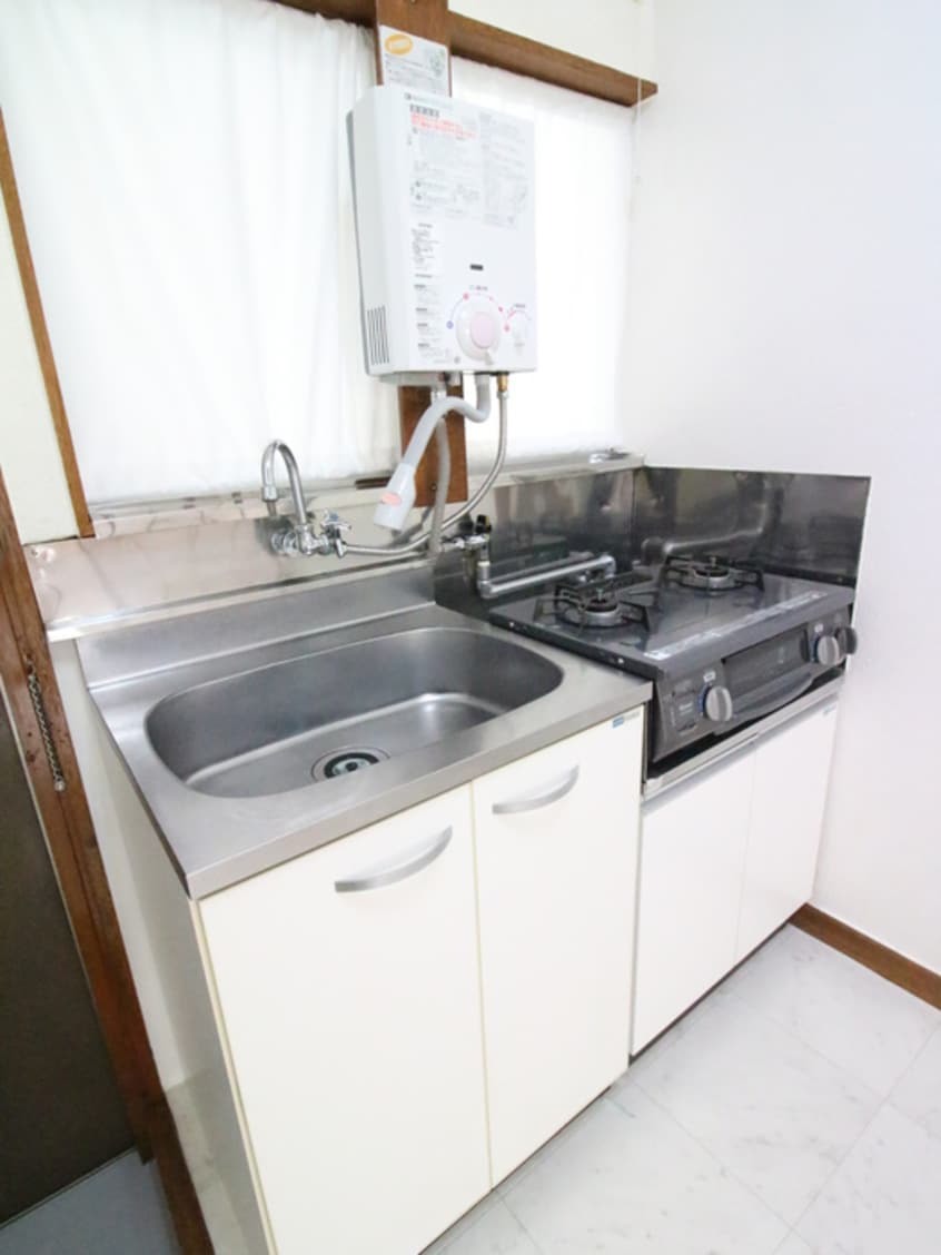 キッチン ドミー目黒