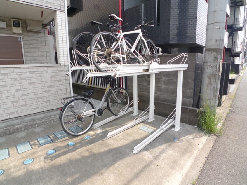 駐輪場 ルミエール新狭山