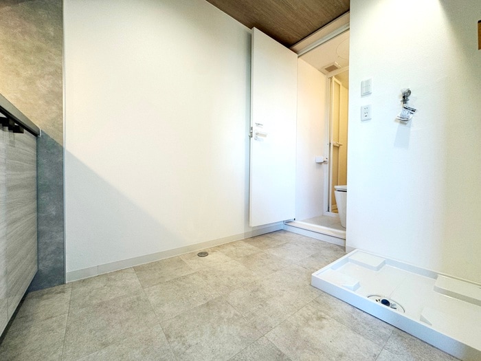 キッチン アルファ弘明寺