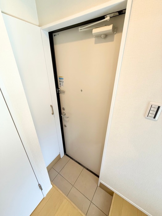 玄関 仮）Ｅｒｅｖａｎ成増