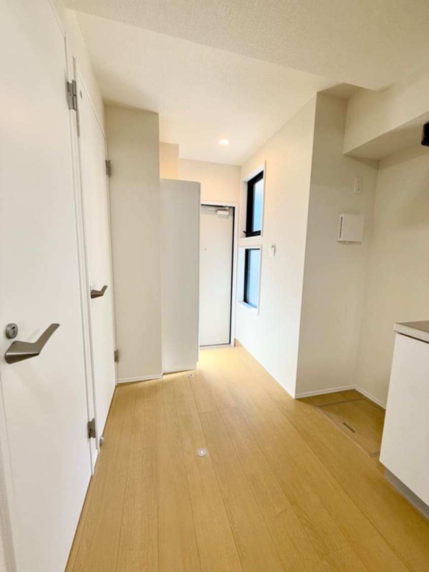 廊下 仮）Ｅｒｅｖａｎ成増