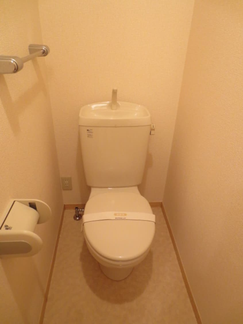 トイレ エスペランサ・シマ