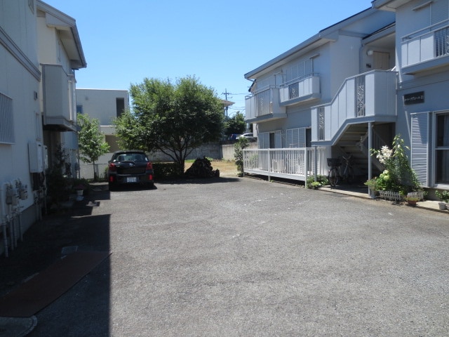 駐車場 コ－ト・リヴェ－ルⅡ