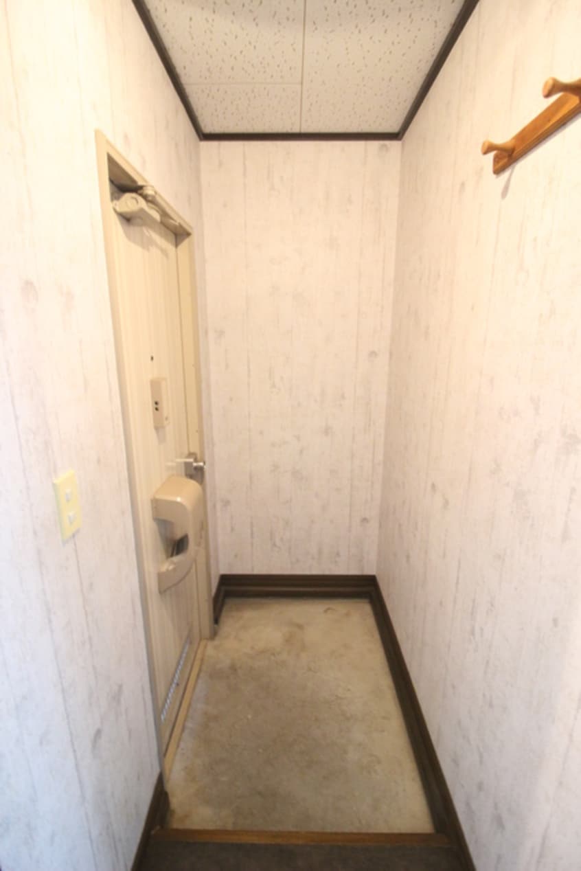 玄関 コ－ト・リヴェ－ルⅡ