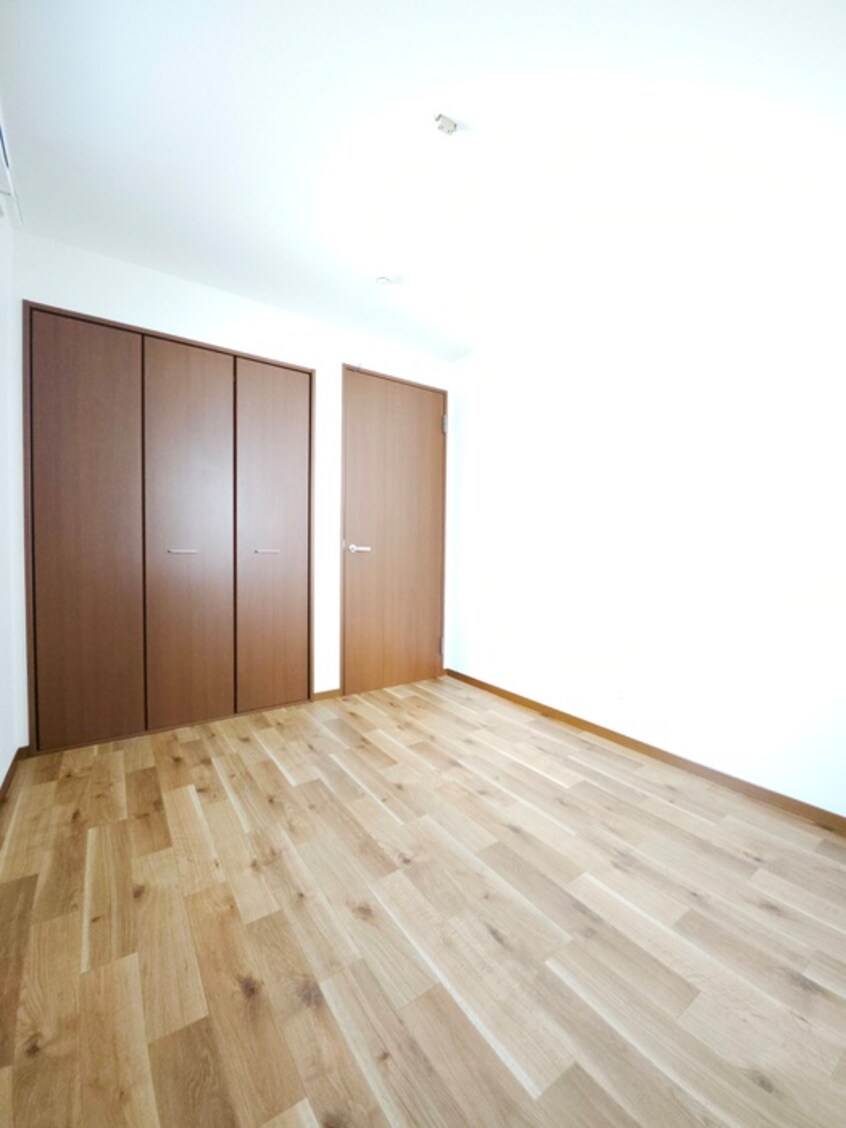 居室 サンビレッジ