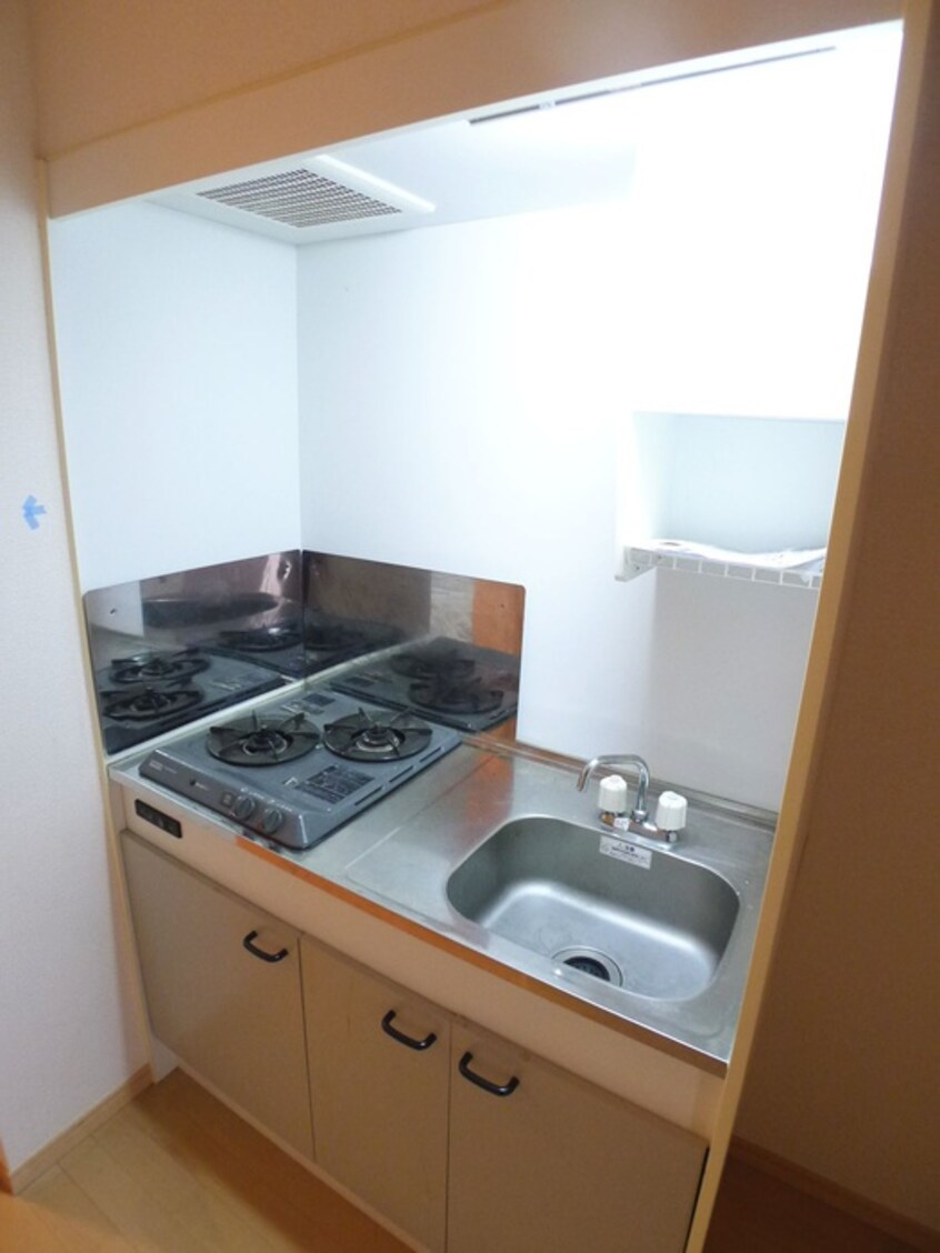 キッチン アム－ル　ＤＵ　ＭＯＮＤＥⅡ