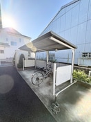 駐輪場 プリムローズ