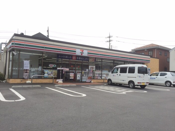 セブンイレブン 秦野鶴巻南4丁目店(コンビニ)まで379m ＬＡ　ＰＯＲＴＥ　Ｍ