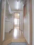 玄関 フミエ－ル北沢