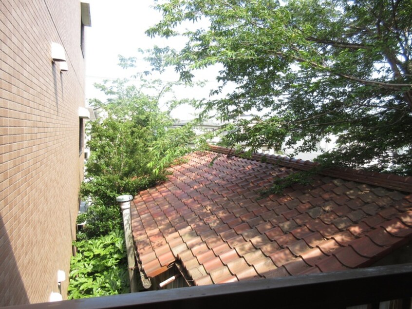 室内からの展望 シャトル井田