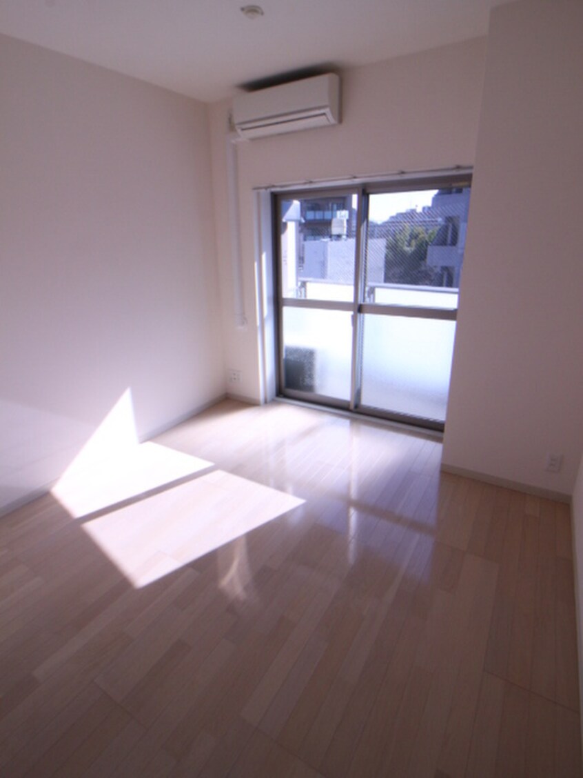 居室 ＶＩＶＲＥ