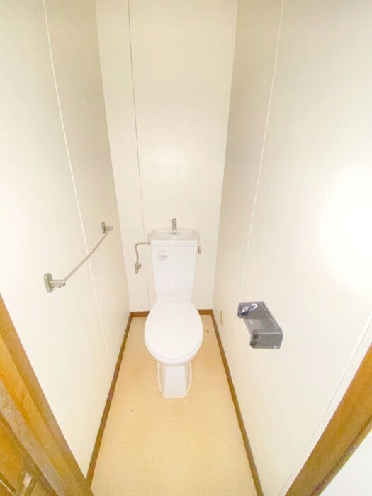 トイレ 第二コ－ポ金井