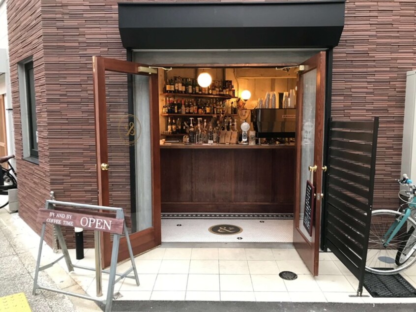 BY & BY coffee and bar(カフェ)まで260m ヴァンテジオ世田谷