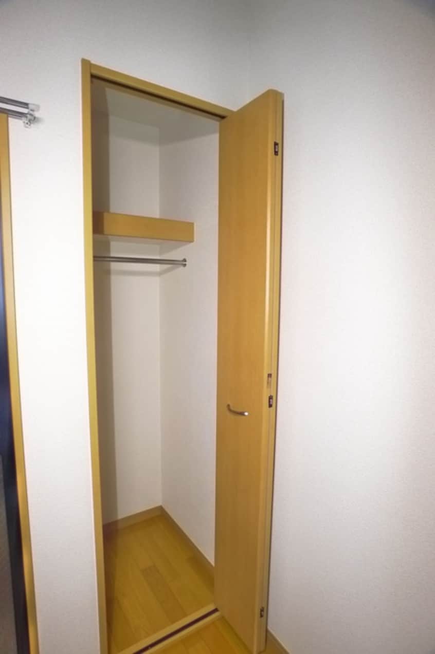 収納 シンエイト