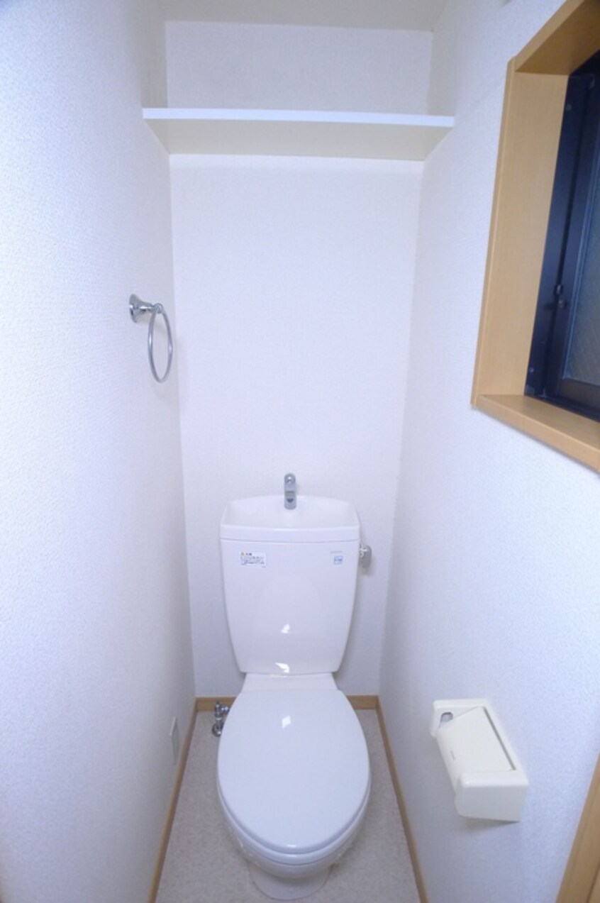 トイレ シンエイト
