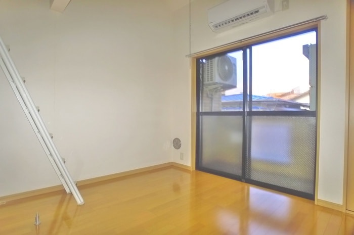 居室 シンエイト