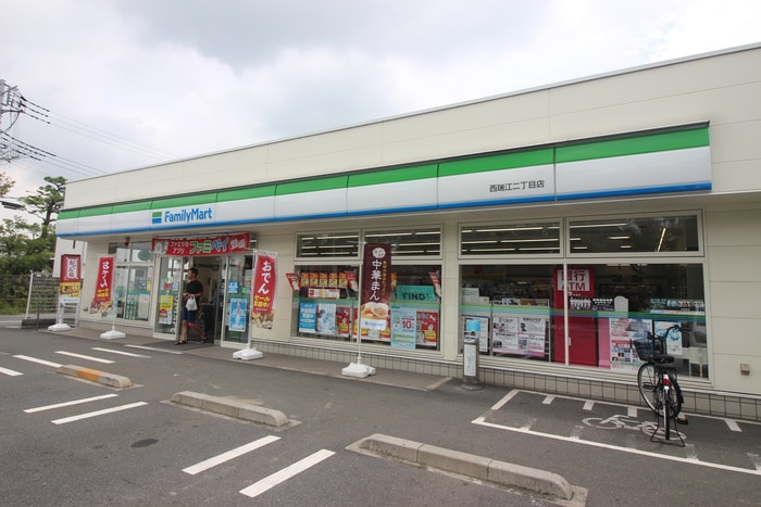 ファミリーマート西瑞江二丁目店(コンビニ)まで347m シンエイト