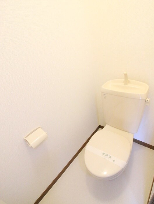 トイレ アムール栞