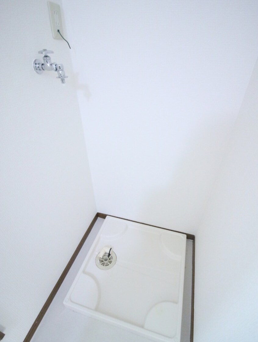 洗濯機置場 アムール栞