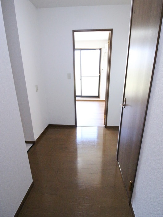 廊下 アムール栞