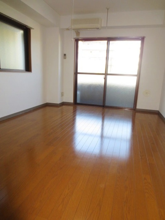 居室 Ｌｉｕ　ＢＬＤ