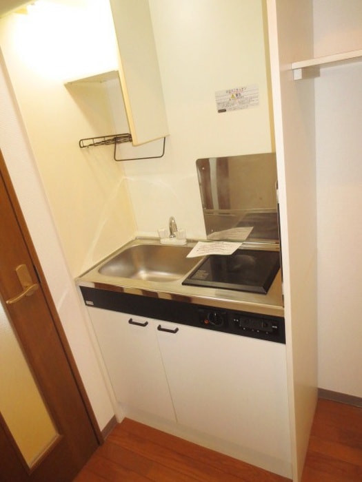 キッチン Ｌｉｕ　ＢＬＤ