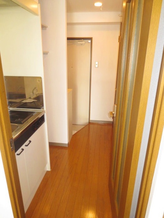 廊下 Ｌｉｕ　ＢＬＤ