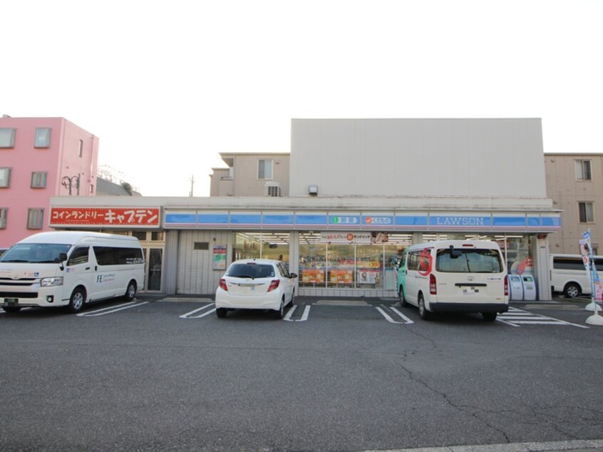 ローソン(コンビニ)まで309m at park C