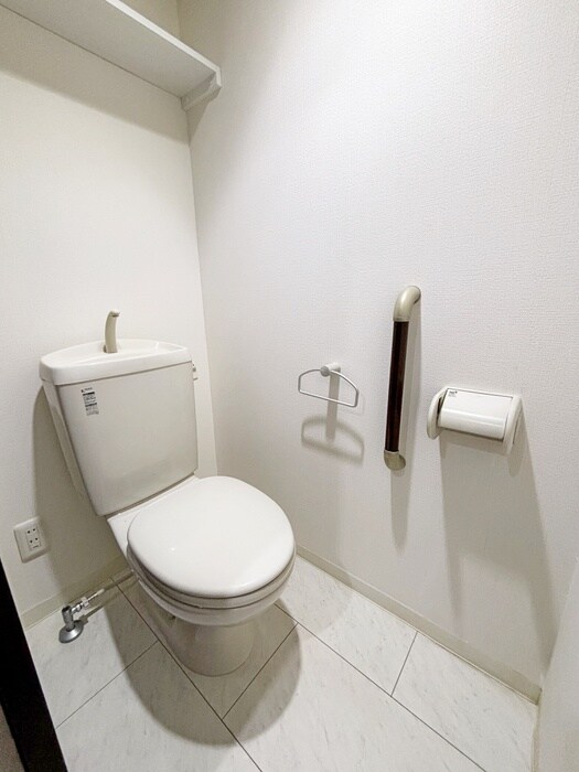 トイレ ラ・ヴィオ－ラ