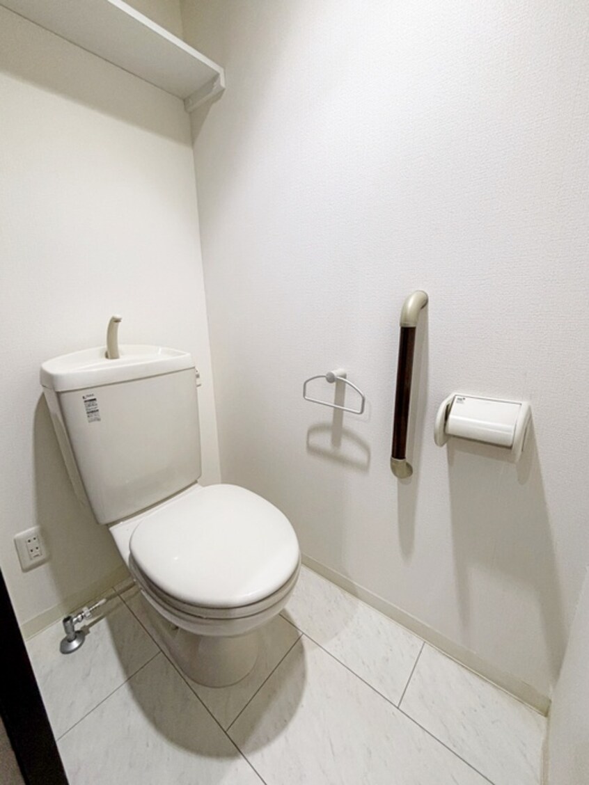 トイレ ラ・ヴィオ－ラ