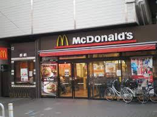 マクドナルド 志村三丁目店(ファストフード)まで612m ラ・ヴィオ－ラ