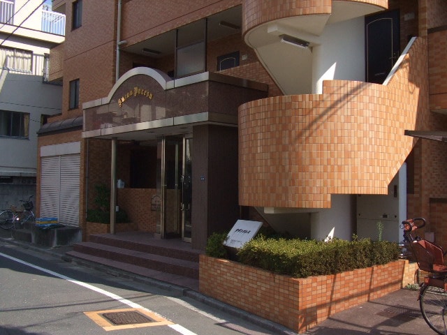 エントランス部分 サザンパレス